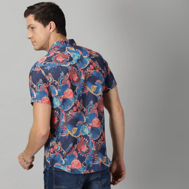 Printed Half Sleeves Regular Fit Men's Casual Shirt - Image 3